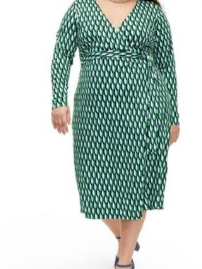 NWT DIANE VON FURSTENBERG TARGET GREEN & BLACK WRAP DRESS